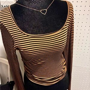 Striped Scoop Neck Long Sleeve Top - Black & Tan